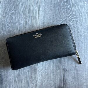 Kate Spade Large Black Zip Wallet